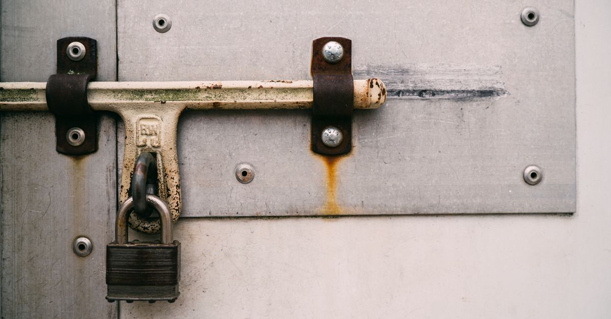 Emergency Lockout & Re-Entry After a Break-In — Brentwood Locksmith NY